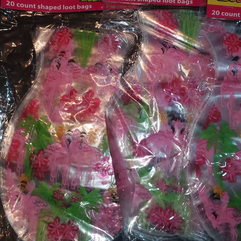 Luau Flamingo Loot Bags 4 Sets - Picture 2 of 3
